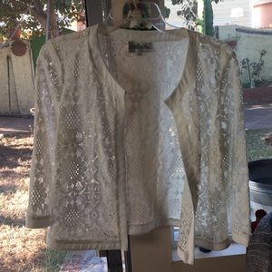 Light jacket. Message for measurements.